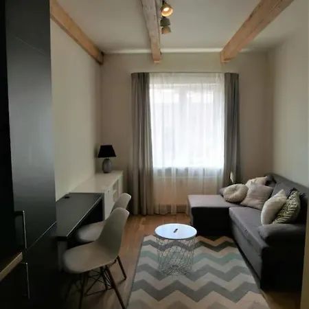 Apartamento Lovely 1-bedroom