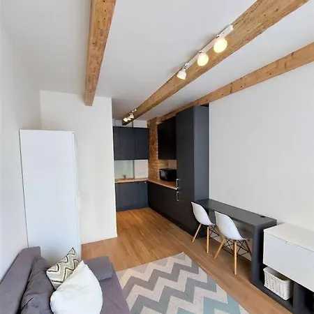 Appartement Lovely 1-bedroom *