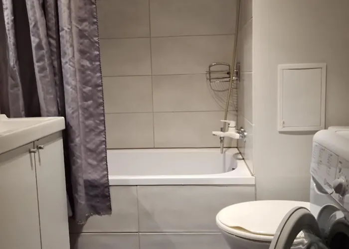 Apartment Lovely 1-bedroom *