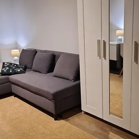 Lovely 1-bedroom * Рига