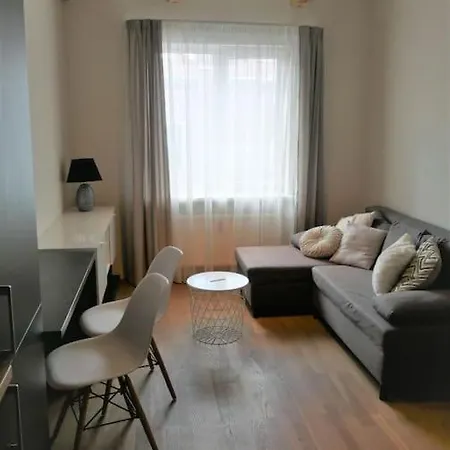 Апартаменты Lovely 1-bedroom Рига