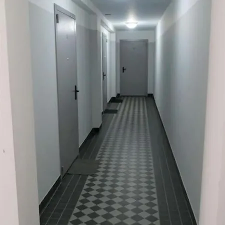 Lovely 1-bedroom Апартаменты *
